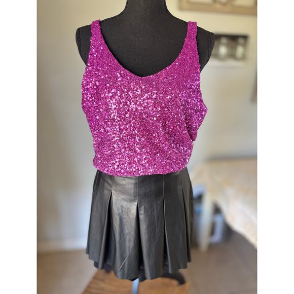 KATE & MALLORY Magenta Sequin Blouson Camisole Bright Fuchsia Sz L - Picture 2 of 7